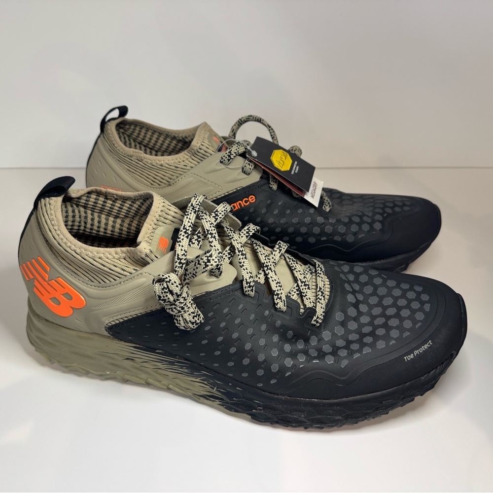 Men’s New Balance Hierro v4 Size 15 Trail Running Black/Trench Vibram Megagrip